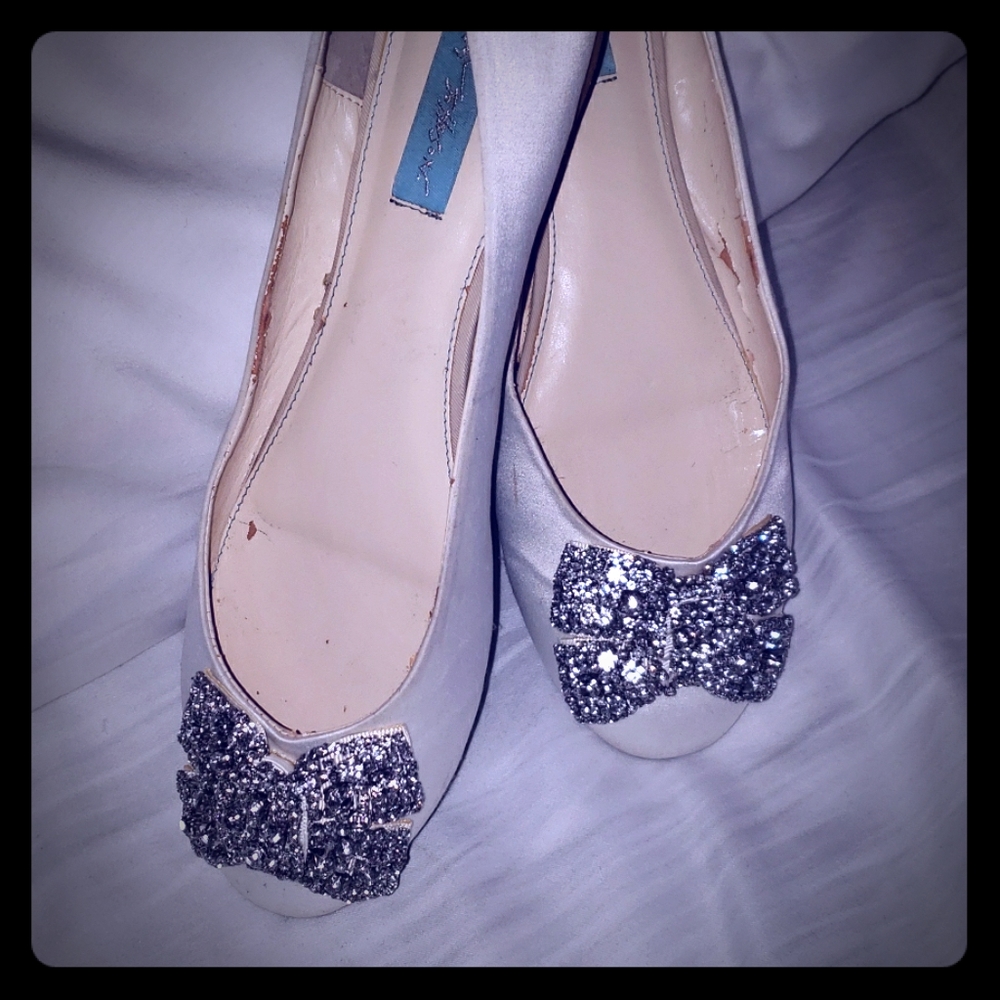 Betsy Johnson Blue flats